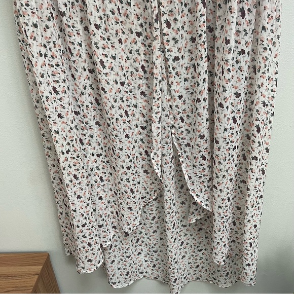 Torrid Sheer Floral Chiffon Split Maxi Tunic Top size 3X - Picture 4 of 8